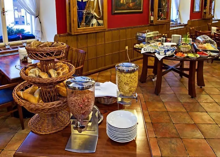 Gasthuis Penzion Jicin 3*